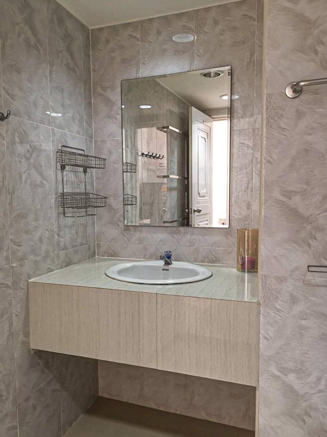 Appartement Tower Resident In The Heart Of Bangkok Shopping Center à Makkasan Extérieur photo